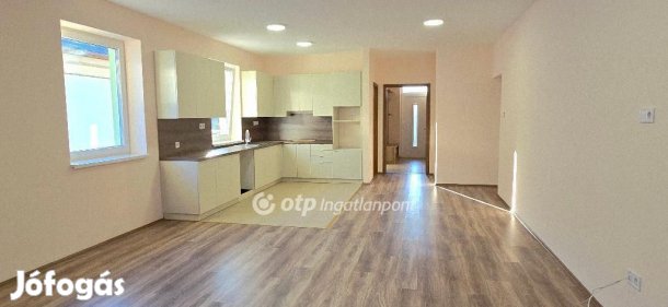 153 nm-es ház eladó Debrecen