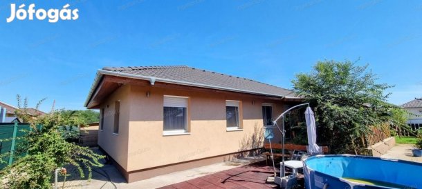 154 nm-es ház eladó Kecskemét