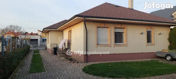 154 nm-es ház eladó Mosonmagyaróvár