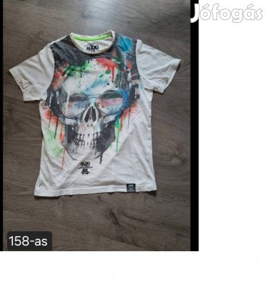158-as koponyás póló