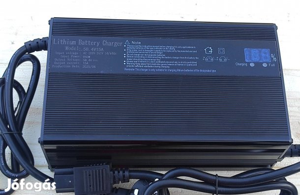 15A, 58.4V, 950W 16S, Lifepo4 akkutöltő, töltöttségi szint kijelzővel