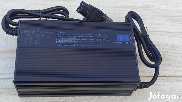 15A, 73.0V 1200W 20S, Lifepo4 akkutöltő. töltöttségi szint kijelzővel