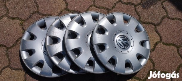 15 colos dísztárcsa