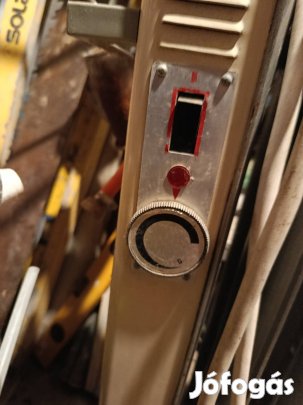 1600W -os elektromos olajradiátor