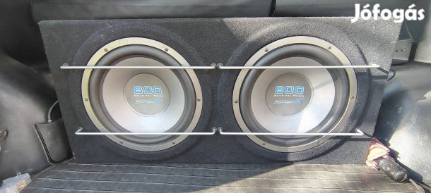 1600 watt Magnat autós mélyláda