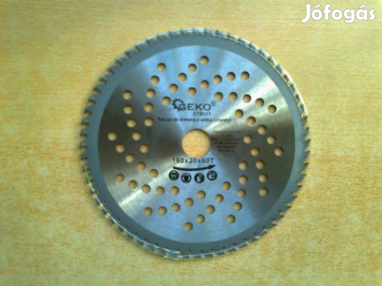 160-as vídiás körfűrészlap