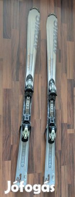 160 cm hosszű Atomic középhaladó léc jó állapotú talppal