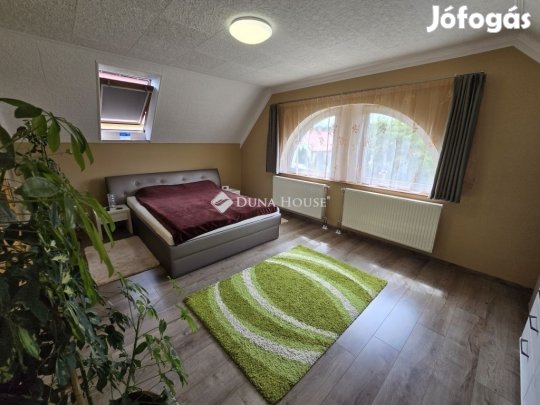 160 nm-es ház eladó Bánd