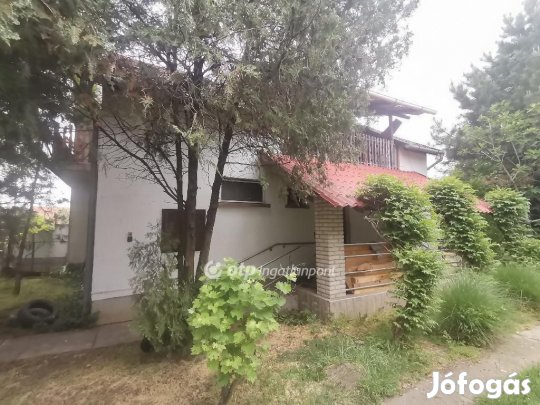 160 nm-es ház eladó Békéscsaba