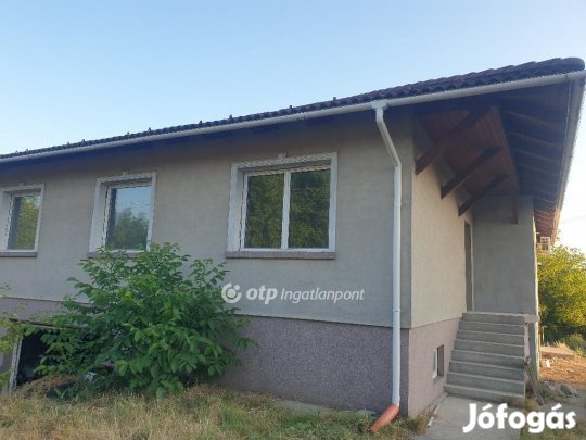160 nm-es ház eladó Kerepes