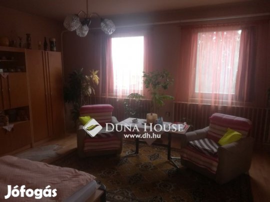 160 nm-es ház eladó Nyírbátor