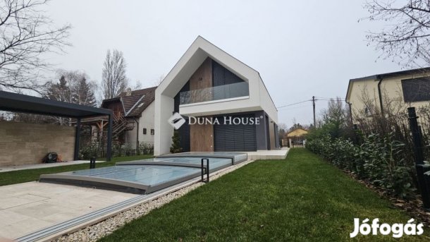 160 nm-es ház eladó Zamárdi