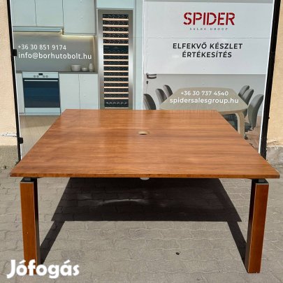 160x160 cm tárgyalóasztal, konferencia asztal, sötétbarna - használt