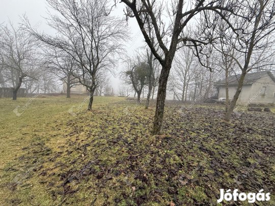 1620 nm-es telek eladó Gyűrűs