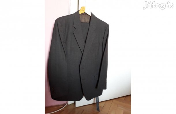 164/53 méretű férfi öltöny!