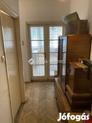 164 nm-es ház eladó Szekszárd