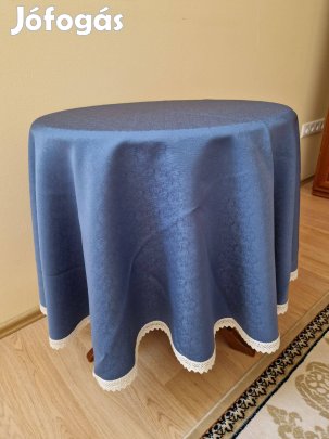 165 cm átmérőjű csipkeszegélyes kerek abrosz, körabrosz