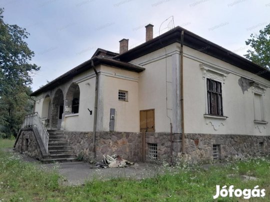165 nm-es ház eladó Városföld
