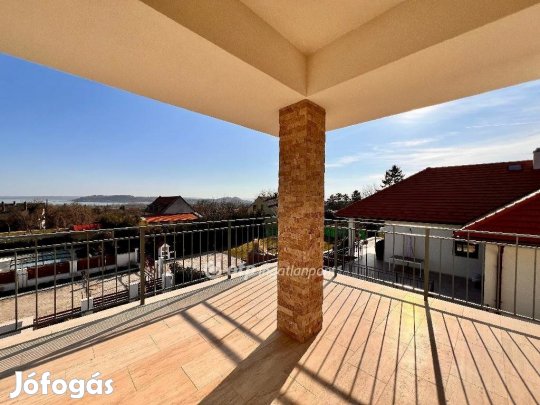 168 nm-es ház eladó Balatonfüred