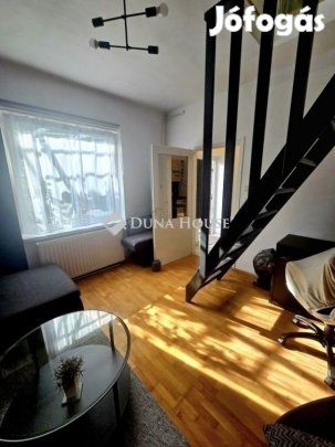 168 nm-es ház eladó Pécs