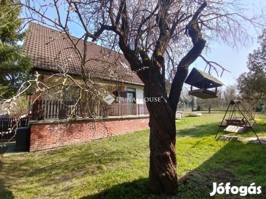 169 nm-es ház eladó Gárdony