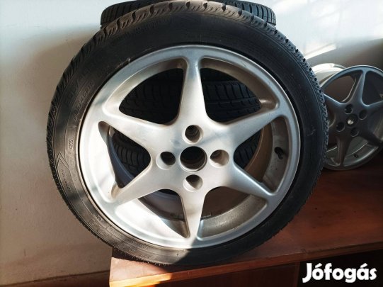 16 Toyota alufelni 4 gumival + ajándék 5. felni jó állapot