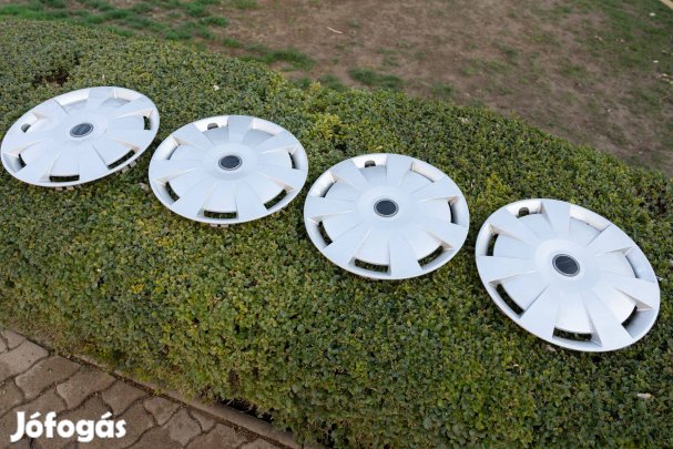 16' Gyári Audi dísztárcsa szett