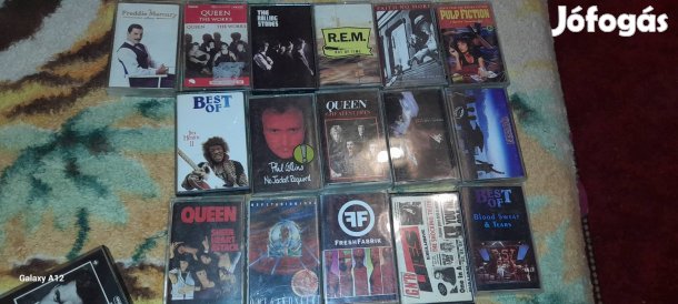 16darab rock zenék magnó kazetták 