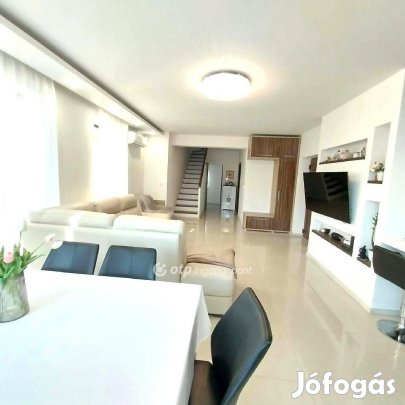 170 nm-es ház eladó Nyíregyháza