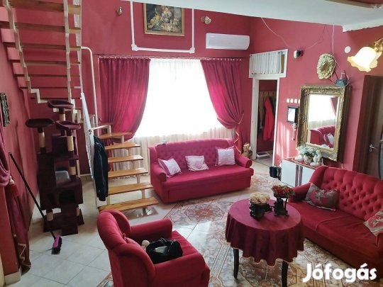 172 nm-es, nappali +4 szobás családi ház Oroson!