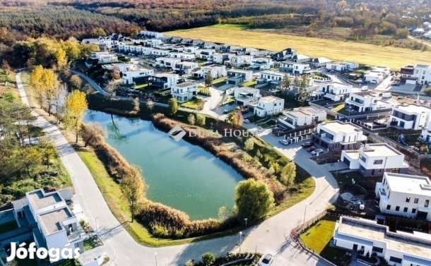 178 nm-es ház eladó Mogyoród