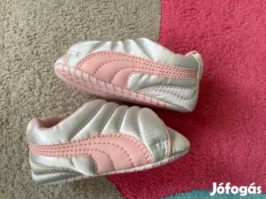 17 Puma új babacipő bth 10 cm