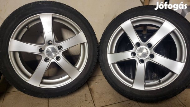 17-es Dezent alufelni, 225/45 R17 Goodyear UG téligumival