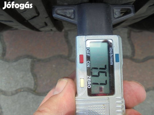 17-es nyári gumi pában vagy garnitúrában vihető