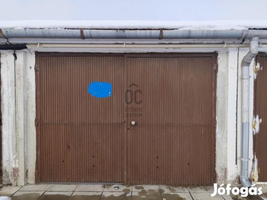 17 nm-es garázs eladó Cegléd