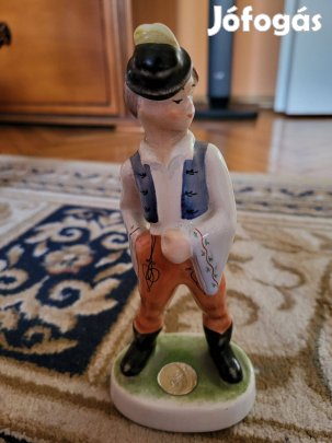 17cm magas Bűv kerámia figura