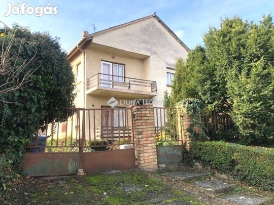 180 nm-es ház eladó Bóly