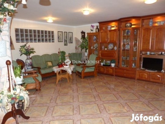 180 nm-es ház eladó Kozármisleny