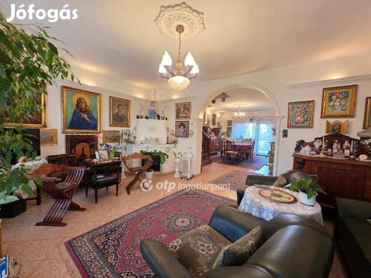 180 nm-es ház eladó Szigetszentmiklós