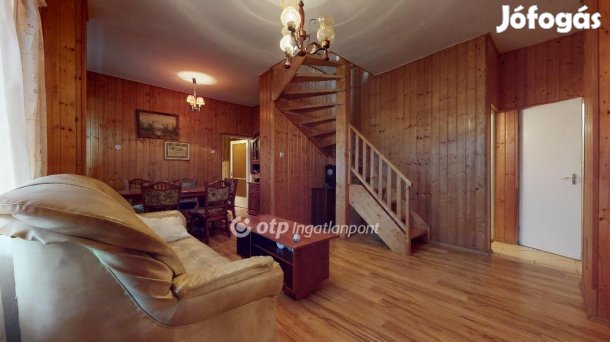 180 nm-es ház eladó Tiszalúc