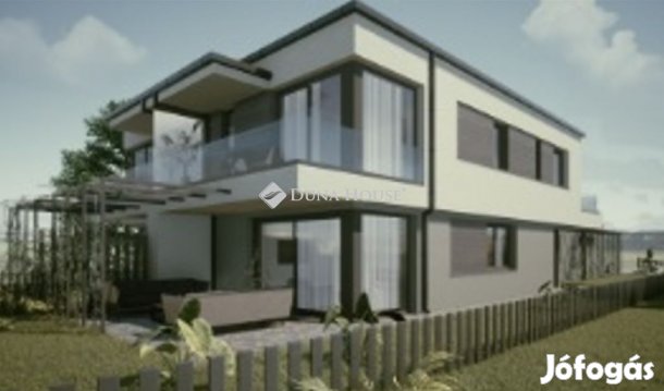 184 nm-es ház eladó Debrecen