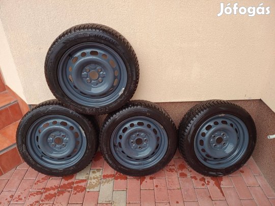 185/55/R15 újszerű téli gumi acélfelnin