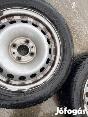 185/60 R14 Uniroyal Rainexpert 3 nyári gumi+ lemezfelni