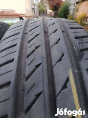 185/60 R15 Point-S Nyári gumi