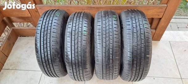 185/65 R15 Momo nyári gumi szett