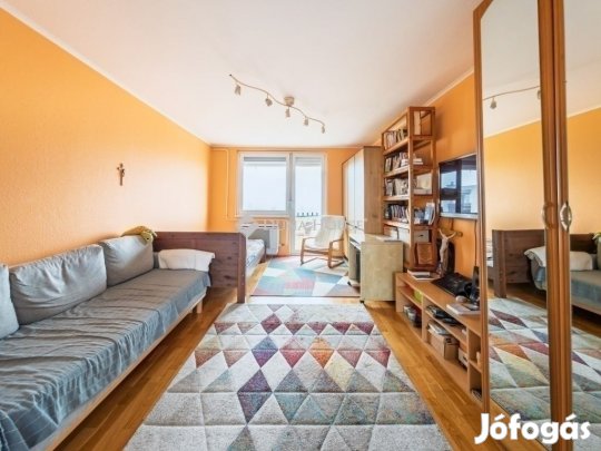 18. ker. ,Panorámás, 3 szobás lakás, parkolóval Lónyay-telepen