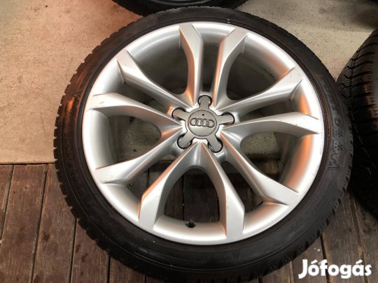 18 colos gyári Audi TT alufelni 245/40/18 téli gumi 18 col 5x112