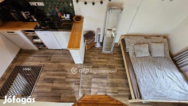 18 nm-es ház eladó Szentes