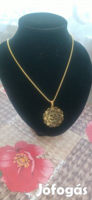 18k aranyozott nemesacél Om szimbólum és lótusz virág mintás nyaklánc