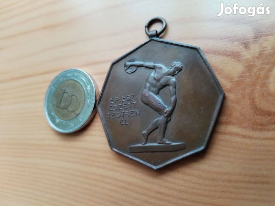 1917-es ritka Diszkoszvető bronz érem szép db